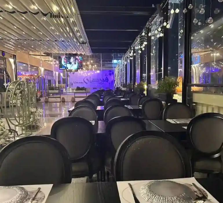 احصل الآن على مظلات متحركة للمطاعم مع شركة آرت نيو.